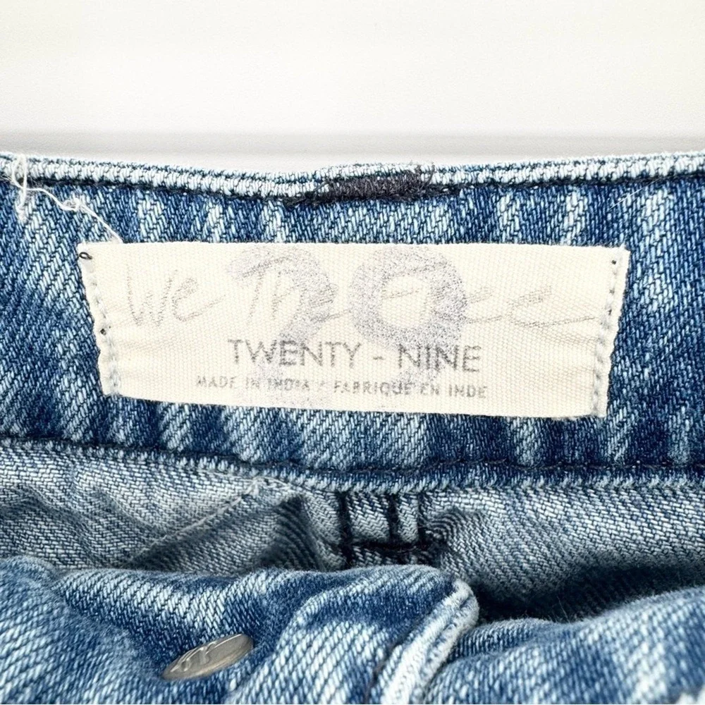 FP We The Free Down To Earth Patched Ripped Tapered Blue Jeans Sz 29 Boho Hippie